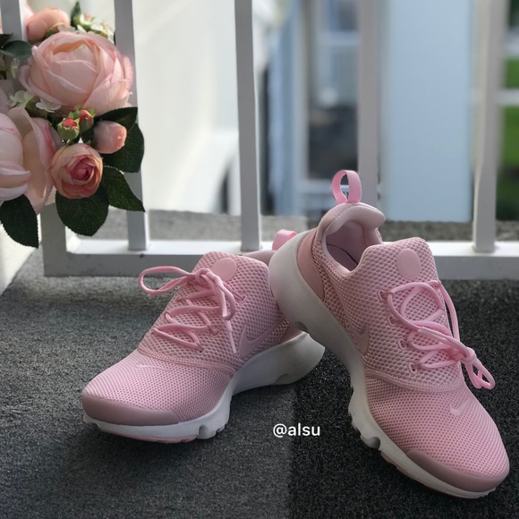 NWT Nike Presto FLY Prism Pink WMNS - Picture 2 of 8